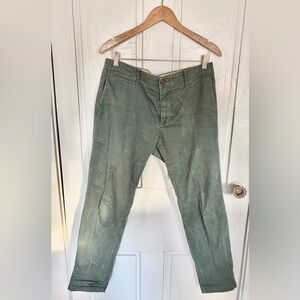 GAP Men's Dark Green Canvas Chino Pants